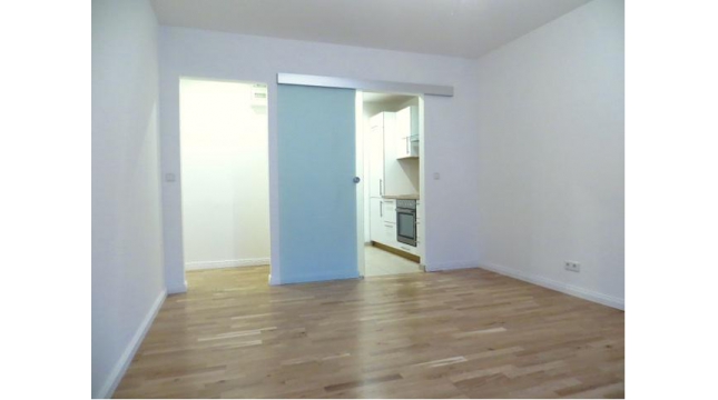Siebenbrunnenplatz 2 zimmer mit loggia