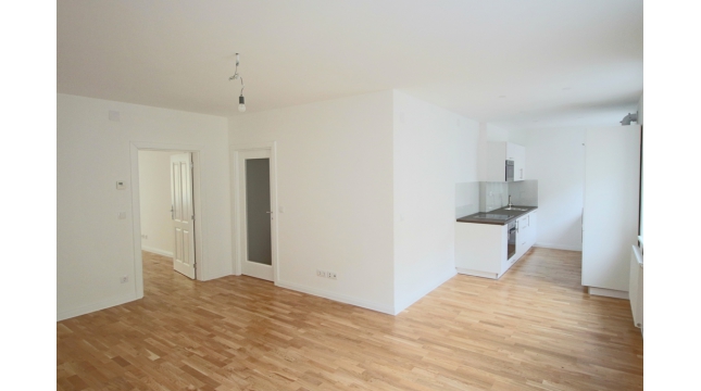 Echt schön top sanierte 2 zimmer