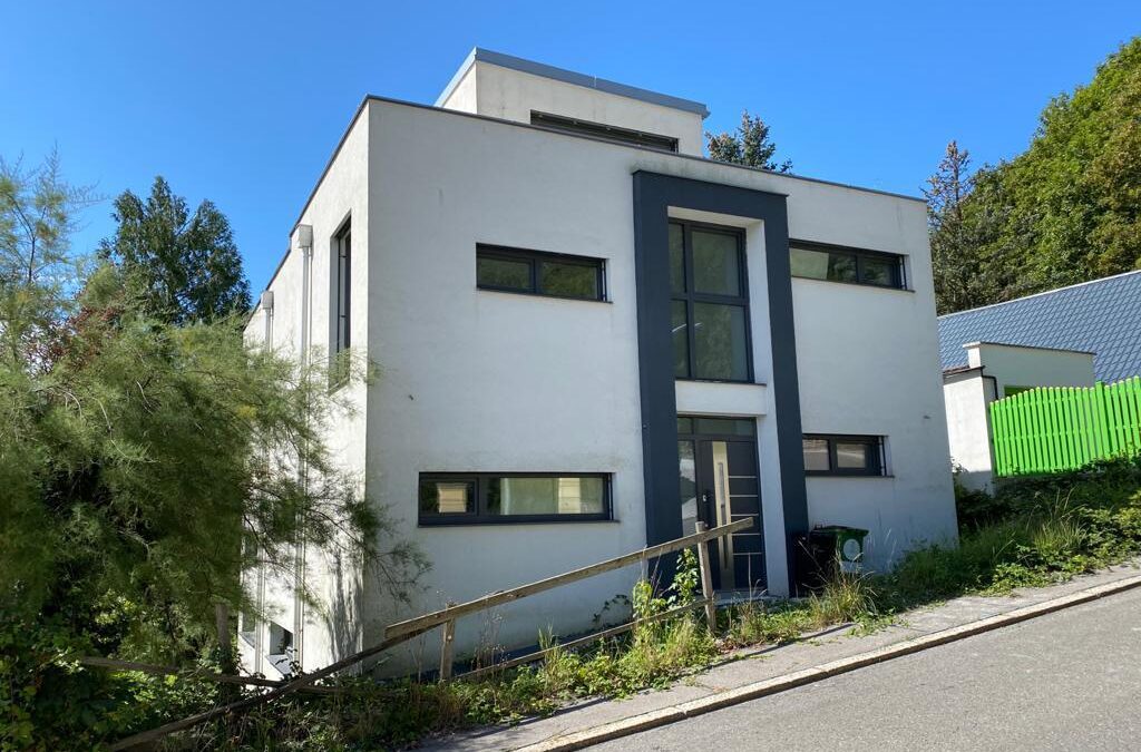 VILLA FÜR ANSPRUCHSVOLLE!