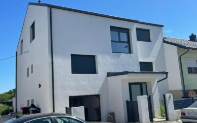 TRAUMHAFTE FAMILIENVILLA!