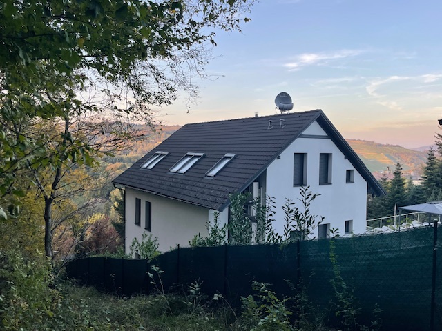 EXKLUSIVE Altbau Villa IN KLOSTERNEUBURG
