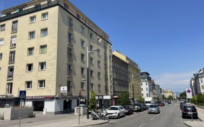2 ZIMMER IN BELIEBTER LAGE MIT U-BAHN-ANBINDUNG!