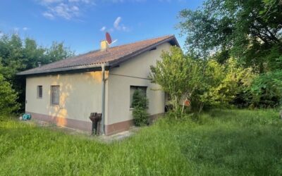 1220 Wien, kleines, ausbaufähiges Massiv-Haus!