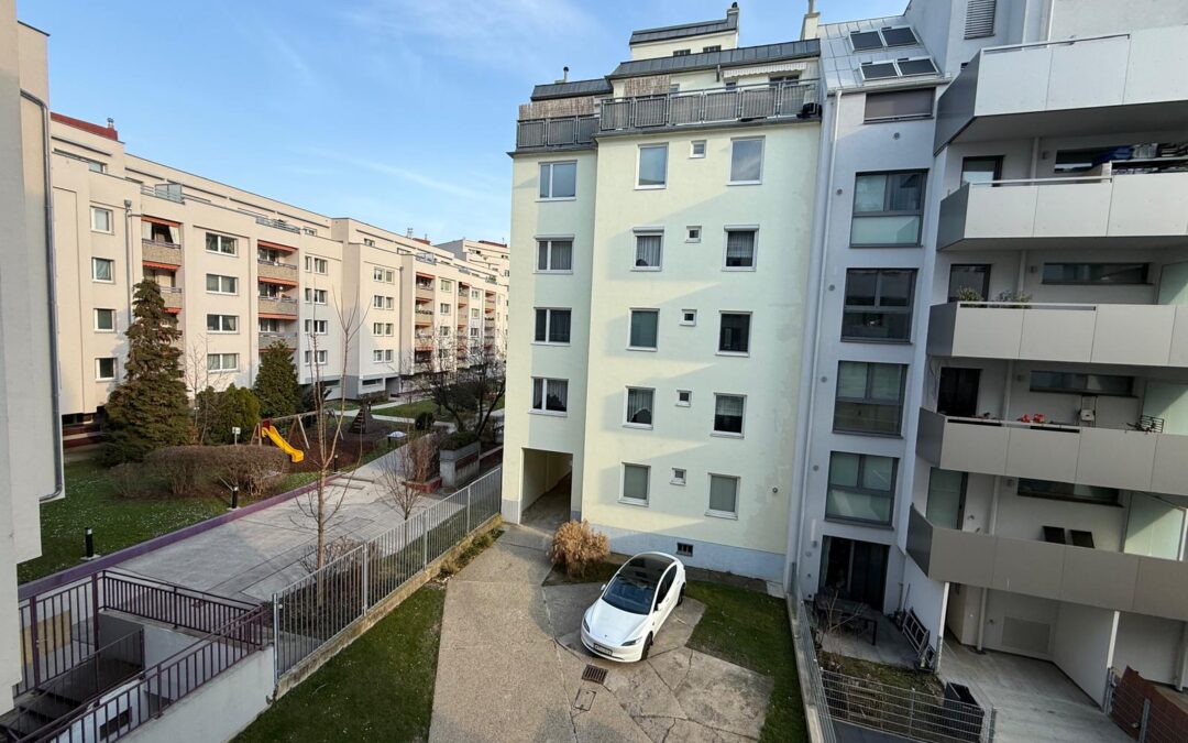 EINZIEHEN & WOHLFÜHLEN! Erstbezug IN U-BAHN-NÄHE